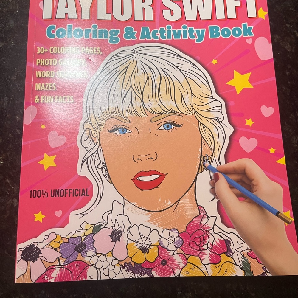 Taylor Swift Coloring & Activity Book with Red Performance Photo - Picture 4 of 5